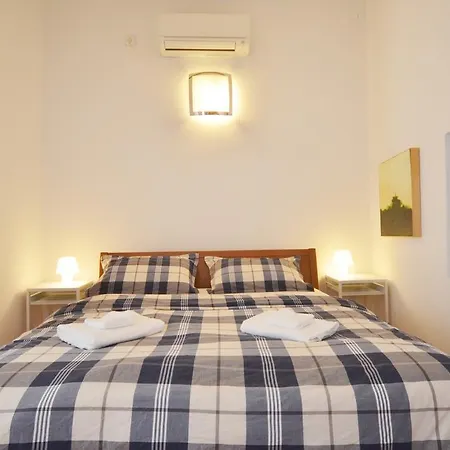 Appartamento Lighthouse Montalbano Rovigno Esterno foto